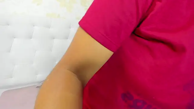 MELINAMARTINS online show from 01/09/26, 07:26