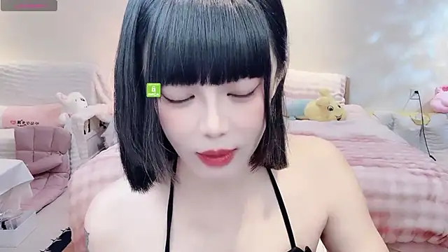 Eudora-0001 online show from 11/21/25, 11:31