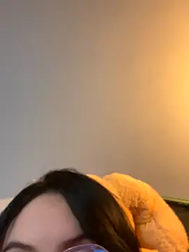 ValentinaOrtiz3 online show from 11/09/25, 11:25