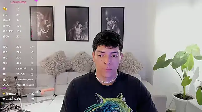  JacobMiller   online show from 02/12/25, 08:29