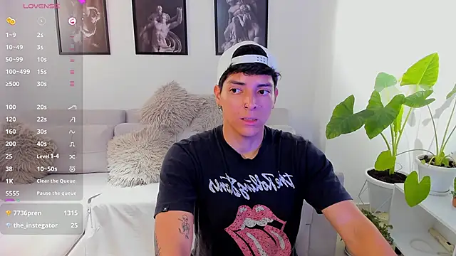  JacobMiller   online show from 02/25/25, 09:24