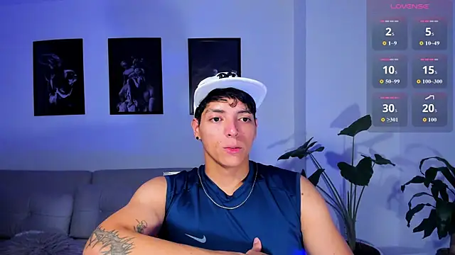  JacobMiller   online show from 07/12/26, 04:03