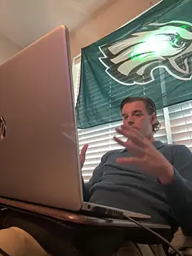 Snapshot of theycallmes3x chatting on 02/19/25, 09:14 theycallmes3x online show from 02/19/25, 09:14