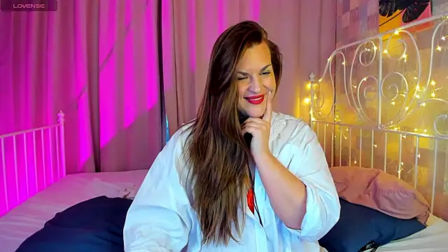 kamilla   moon online show from 02/26/25, 05:42