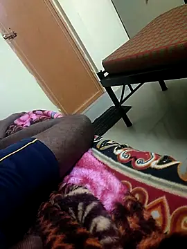 Snapshot of venky2026 chatting on 02/15/25, 08:43 venky2026 online show from 02/15/25, 08:43