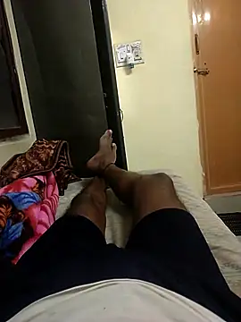 Snapshot of venky2026 chatting on 10/17/25, 05:48 venky2026 online show from 10/17/25, 05:48