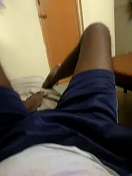 Snapshot of venky2026 chatting on 10/24/25, 01:46 venky2026 online show from 10/24/25, 01:46