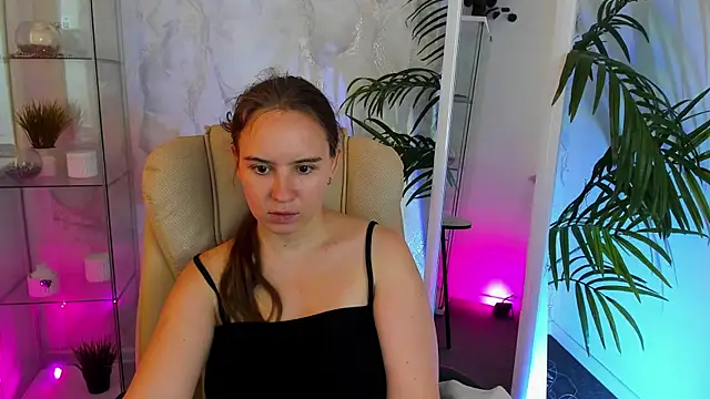 Lika 0ne online show from 07/28/26, 12:01
