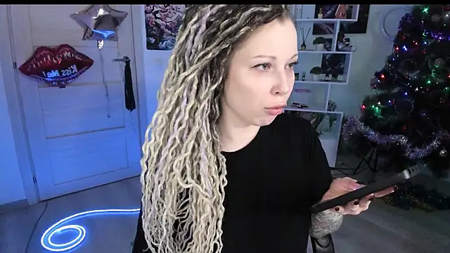 HoneySallyMoore online show from 01/16/26, 03:27