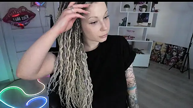 HoneySallyMoore online show from 03/22/26, 03:04