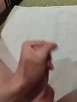 jojolecochon1 online show from 11/23/25, 03:56