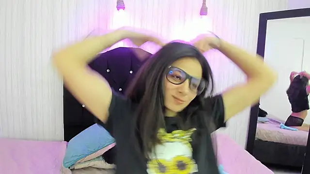 nicky angel1 online show from 02/19/25, 09:58