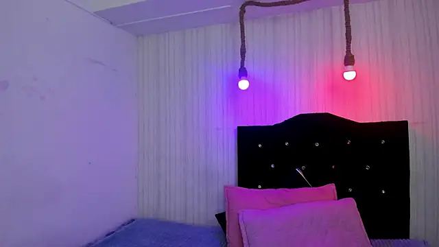 nicky angel1 online show from 10/20/25, 06:41