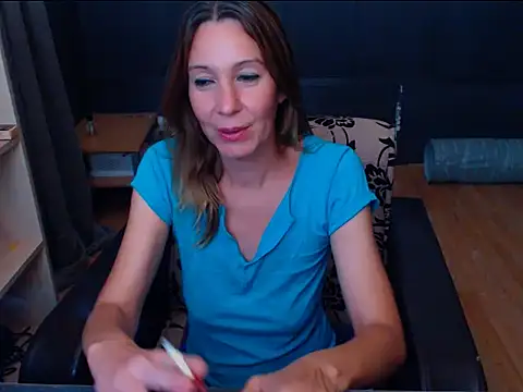 hannaha online show from 07/25/26, 06:49