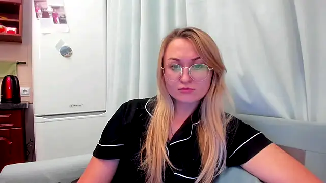 your Goddess Eva online show from 10/10/25, 08:19