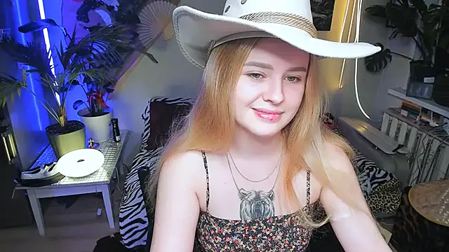 Alexa Pirs online show from 12/02/25, 02:34