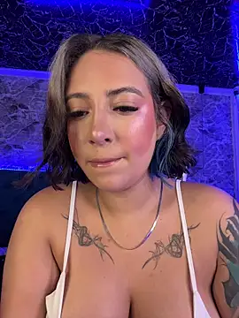 Snapshot of Scarlett-LS chatting on 06/16/26, 02:25 Scarlett-LS online show from 06/16/26, 02:25
