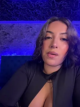 Snapshot of Scarlett-LS chatting on 06/19/26, 03:00 Scarlett-LS online show from 06/19/26, 03:00