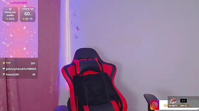 Daphnewalker   online show from 09/15/25, 06:57