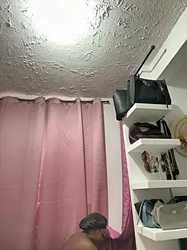 Daphnewalker   online show from 02/08/26, 11:46