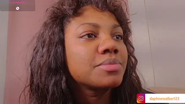 Daphnewalker   online show from 03/22/26, 10:35