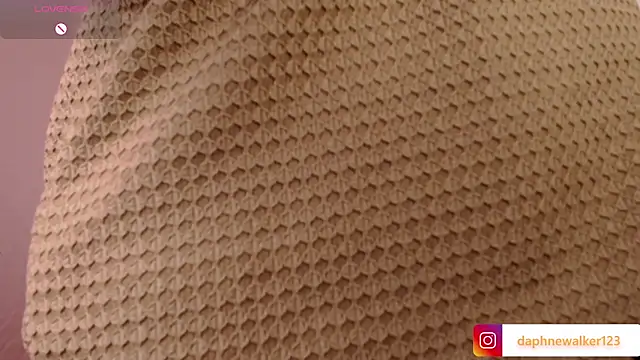 Daphnewalker   online show from 03/27/26, 11:26