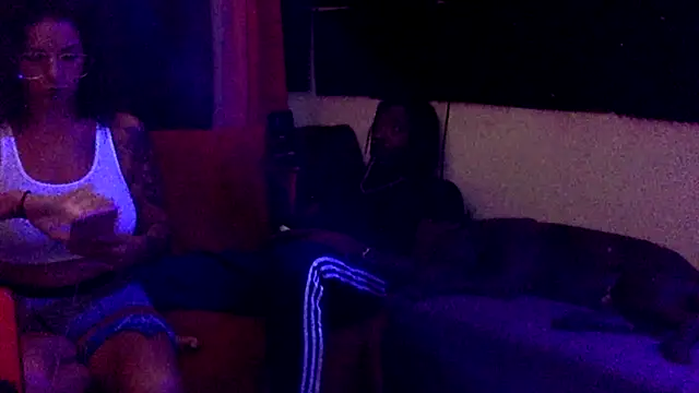 Snapshot of cheffboyrg chatting on 10/17/25, 12:25 cheffboyrg online show from 10/17/25, 12:25