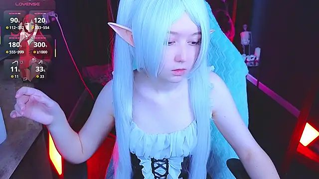 Snapshot of MizukiNoYoru chatting on 10/31/25, 10:49 MizukiNoYoru online show from 10/31/25, 10:49