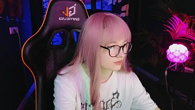 Akemi Sora  online show from 03/03/25, 06:22