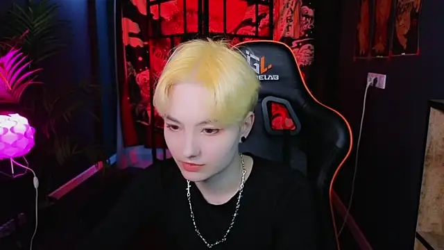 Akemi Sora  online show from 03/07/25, 02:45