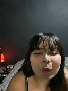 Snapshot of Solo_yoss chatting on 02/13/25, 05:16 Solo yoss online show from 02/13/25, 05:16