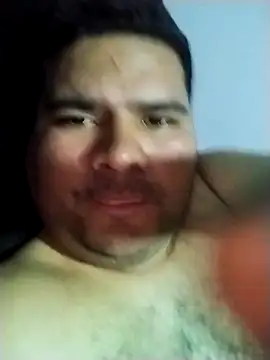 Snapshot of oscarshow24 chatting on 02/28/25, 10:17 oscarshow24 online show from 02/28/25, 10:17