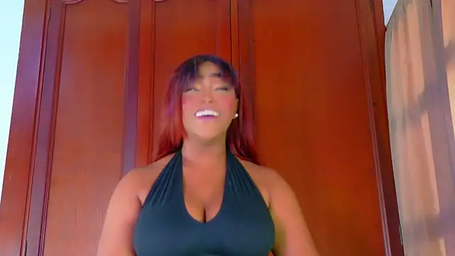 TianahGlow online show from 09/29/25, 08:13