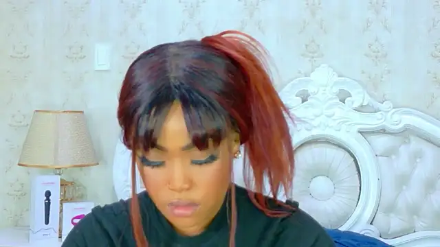 TianahGlow online show from 02/06/26, 08:45