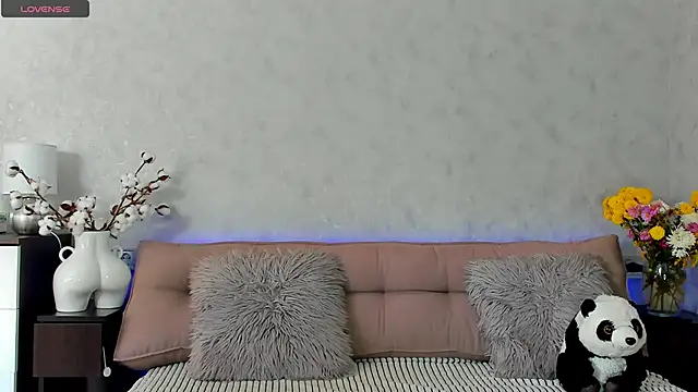 Tina Mart online show from 10/24/25, 10:55