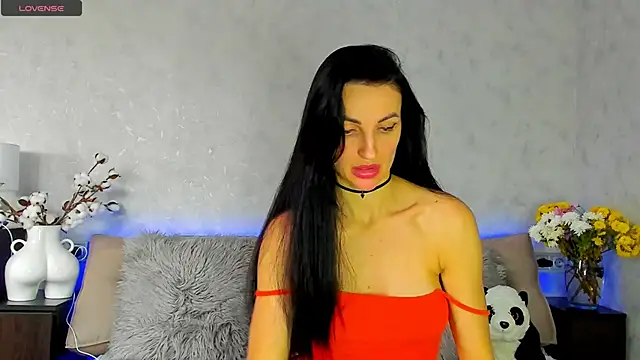 Tina Mart online show from 10/29/25, 11:34