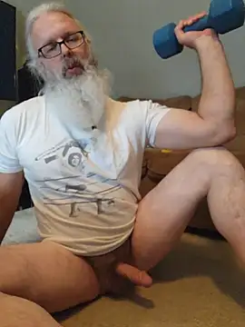 Snapshot of HardSteele97 chatting on 07/11/26, 02:42 HardSteele97 online show from 07/11/26, 02:42