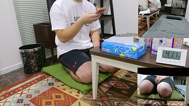 Snapshot of YARASERO-kun chatting on 10/09/25, 07:12 YARASERO-kun online show from 10/09/25, 07:12