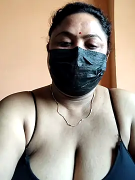 rani130 online show from 04/04/26, 01:48