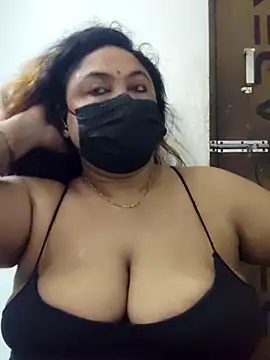 rani130 online show from 07/13/26, 12:24