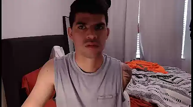 Snapshot of lancebrek chatting on 02/10/25, 03:53 lancebrek online show from 02/10/25, 03:53