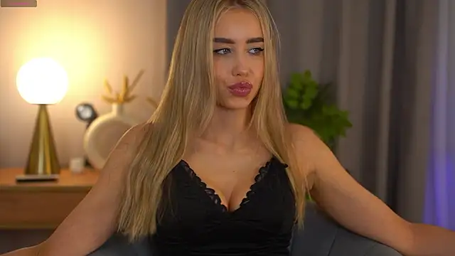  Spring Day  online show from 03/25/26, 08:09