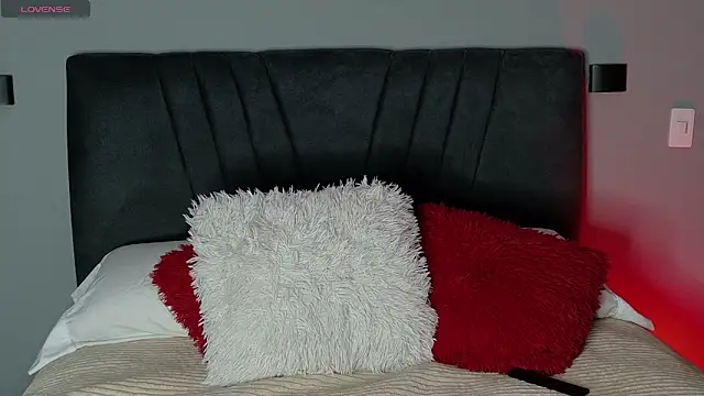 alejandra jonees online show from 03/15/25, 12:36