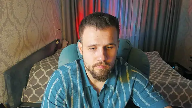 Snapshot of Vladik_b chatting on 02/27/26, 05:46 Vladik b online show from 02/27/26, 05:46