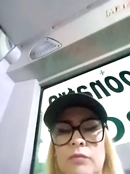 CandieGilson   online show from 02/11/26, 11:15