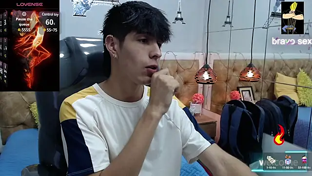 Estiv18  online show from 03/03/25, 02:47