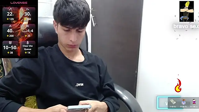 Estiv18  online show from 03/17/25, 01:08