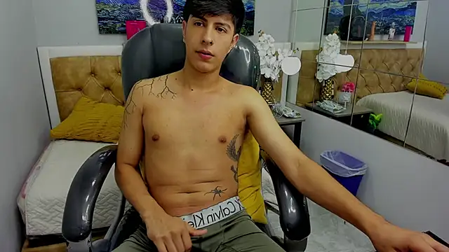 Estiv18  online show from 09/09/25, 02:33