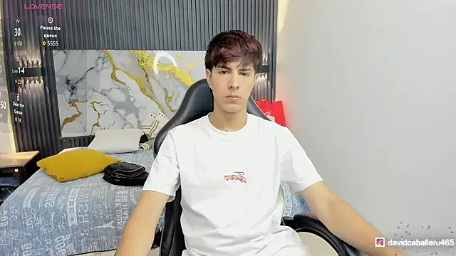 Estiv18  online show from 03/09/26, 02:21