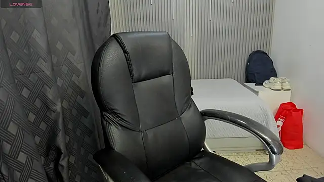 Estiv18  online show from 03/11/26, 08:59